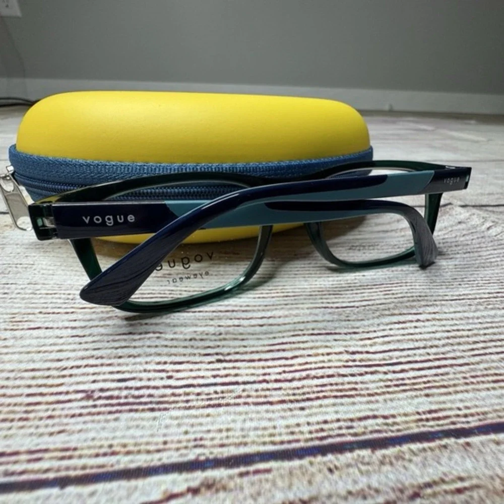 VOGUE KIDS‎ EYEWEAR VY 2021 3107 50-17-130 Blue Frames New With Case